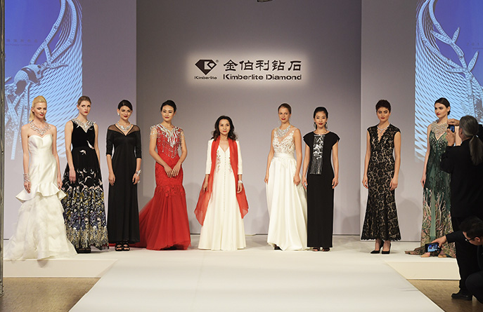 朱文俊女士向导模特谢幕